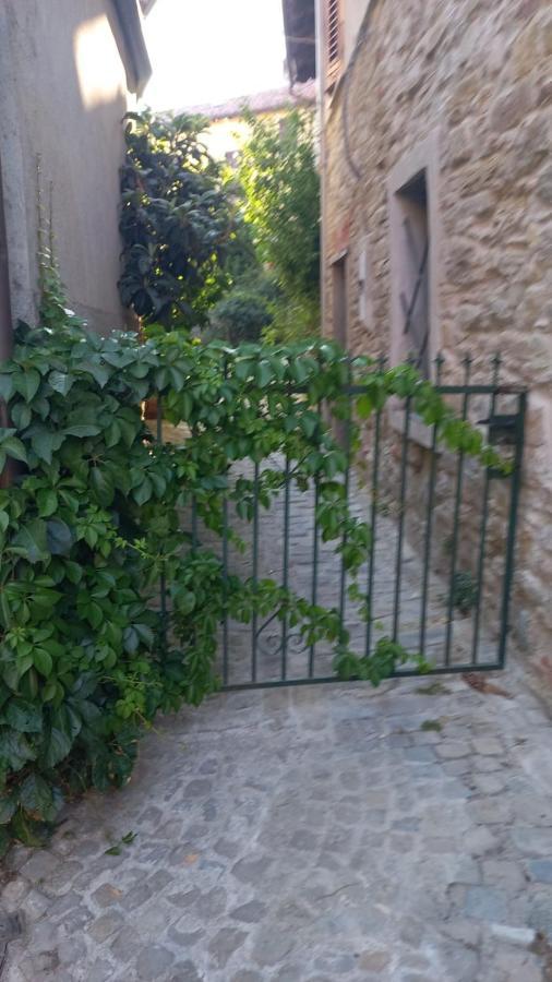 La Maison Du Chateau Cremolino Buitenkant foto